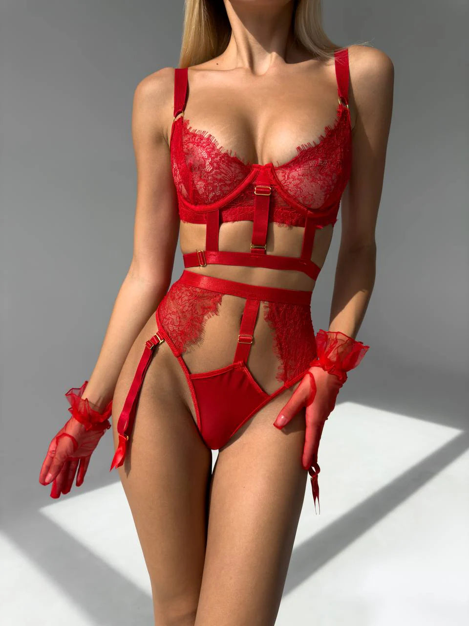 Jennie Kırmızı Jartiyer Takım